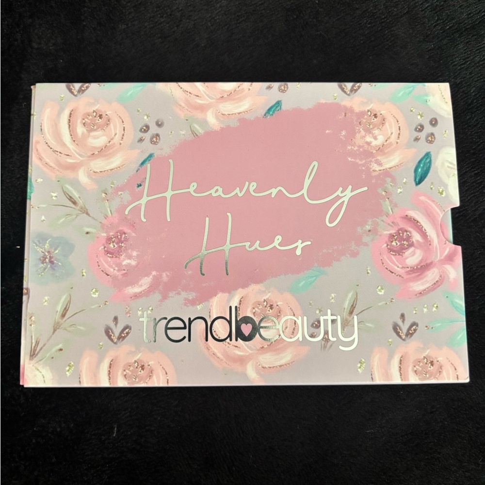 Trend Beauty Heavenly Hues Palette (BNIB)